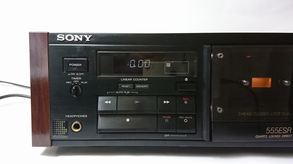 SONY TC-K555ESR テープ操作ボタン