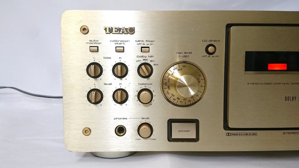 TEAC V-6030S 録音関係の操作ツマミ