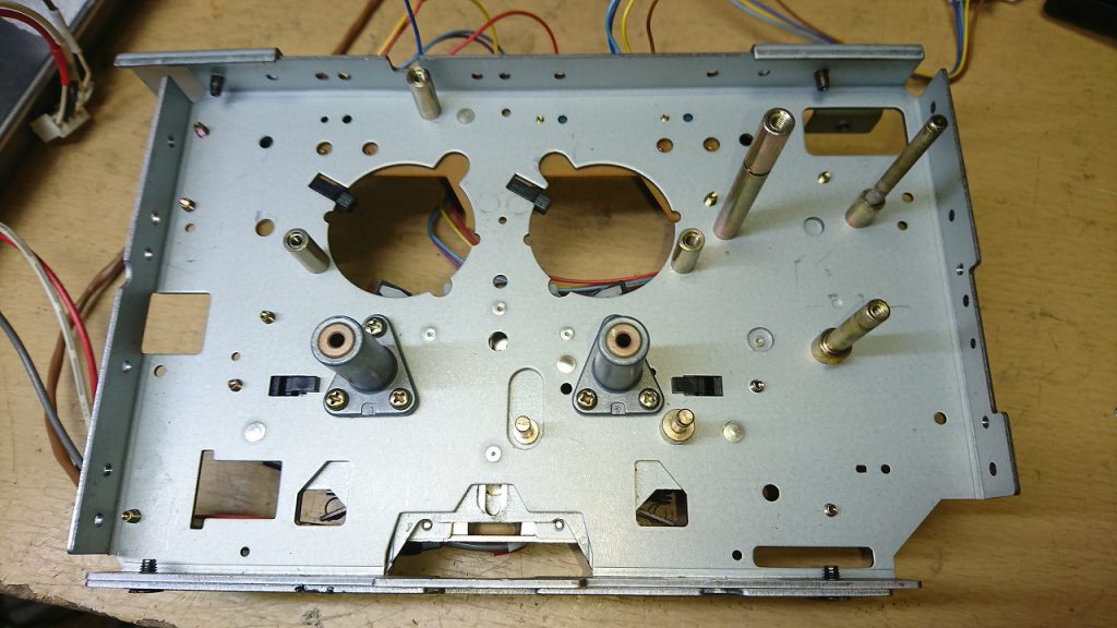 TEAC 